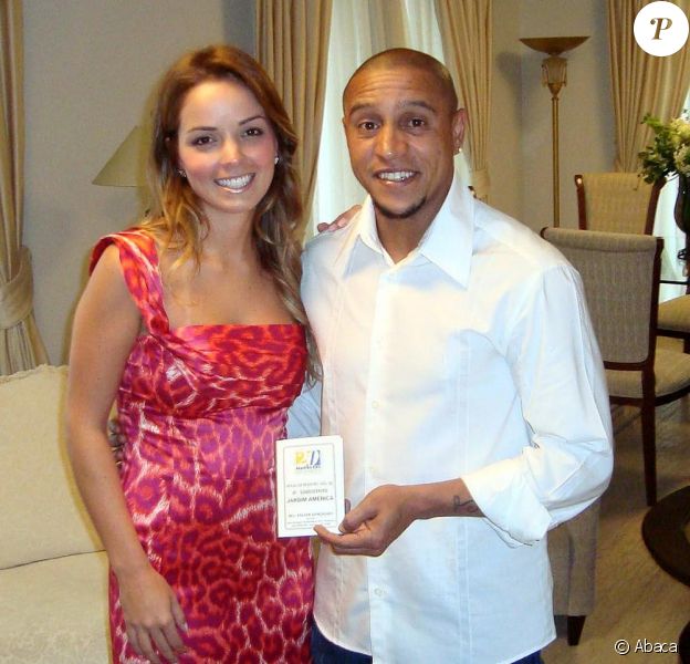 Mariana Luccon là ai? Gặp vợ của Roberto Carlos