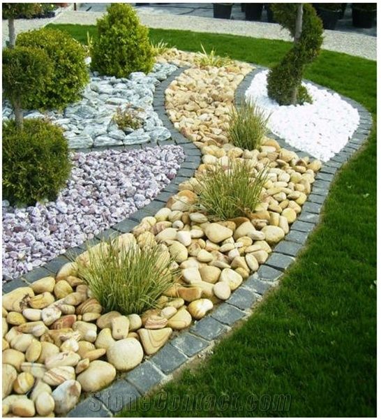 21 Incredible Pebble Landscapes That Will Enhance Your Yard | Pebble landscaping, Front yard landscaping, Landscaping with rocks