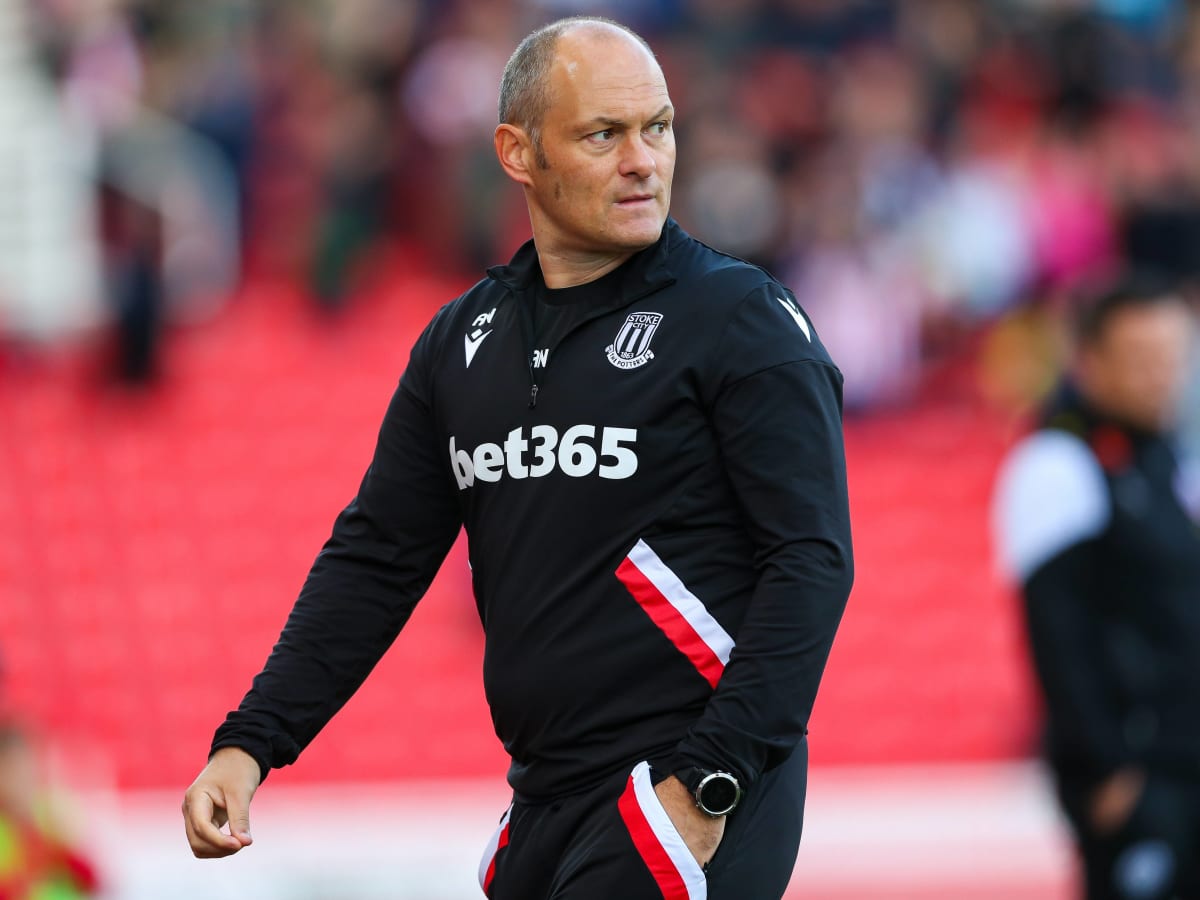 Alex Neil makes further mockery of Sunderland exit excuse with recruitment comment - Sports Illustrated Sunderland Nation