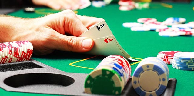 Hướng Dẫn Cách Chơi Poker 2 Lá Chi Tiết Cho Người Mới Bắt Đầu