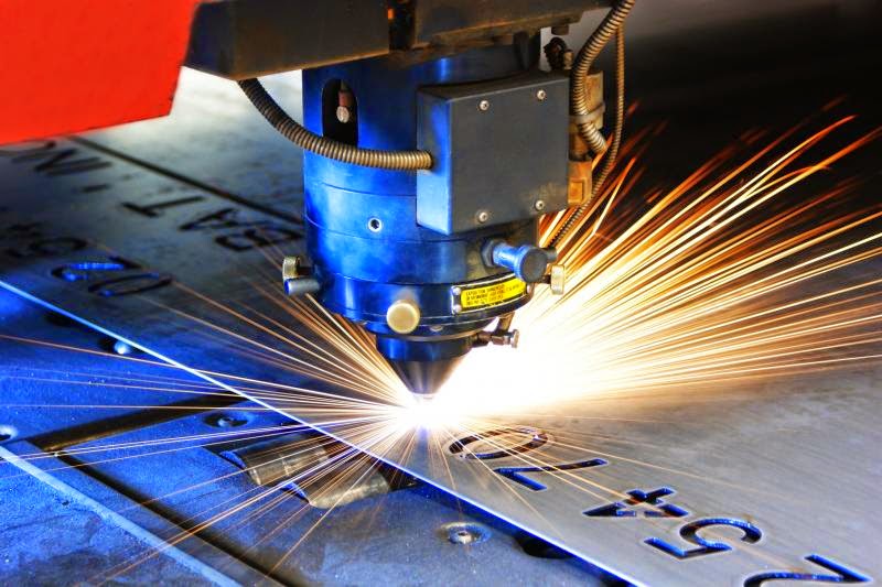Cắt laser kim loại với công nghệ cắt hiện đại tại cơ sở nào?