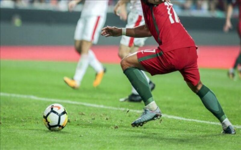 CB trong bóng đá là gì? Vai trò và kỹ năng cần có