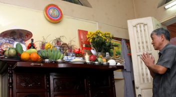 sắp xếp bàn thờ gia tiên đúng cách