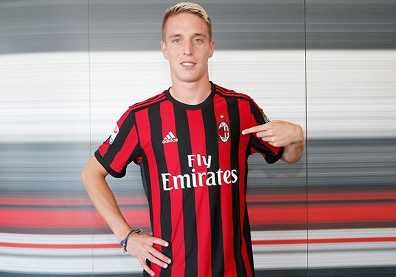 Andrea Conti Là Ai? – Thông Tin Chi Tiết Về Hậu Vệ Người Ý