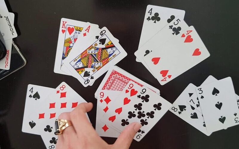 Hướng Dẫn Luật Chơi Bài Cào Từ Cơ Bản Đến Nâng Cao