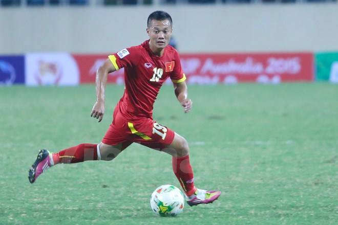 Phạm Thành Lương: Hành Trình Sự Nghiệp Của Một Cầu Thủ Bóng Đá Đầy Ấn Tượng