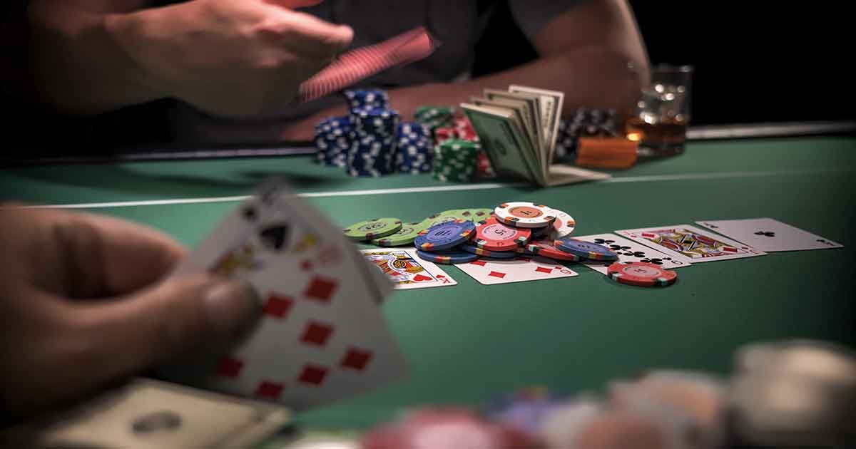 Khám phá những biến thể thú vị của Pineapple Poker | Natural8