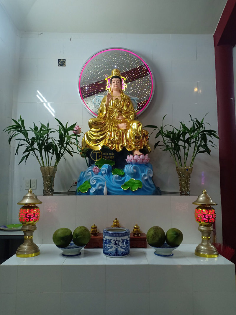 Bàn thờ Phật Quan Âm gồm những gì? Mẫu bàn thờ mẹ Quan Âm đẹp.