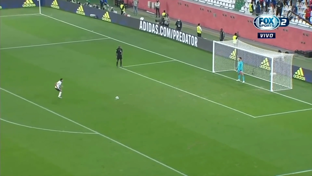 Đá phạt đền là gì? Luật đá phạt đền là gì? - META.vn