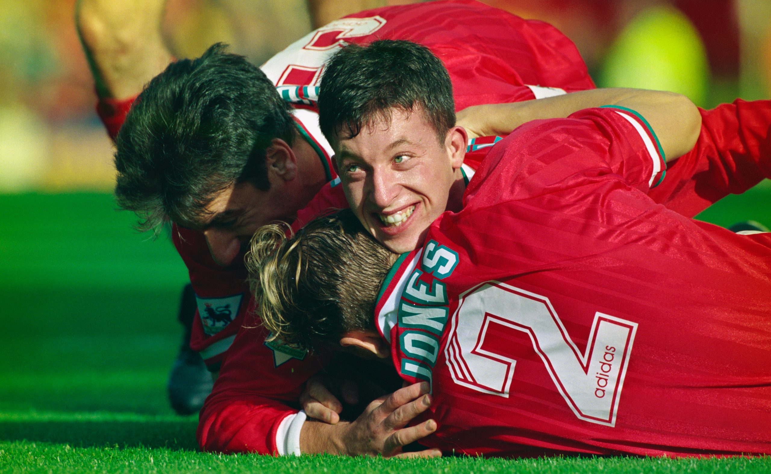 Giá trị tài sản ròng của Robbie Fowler - Wiki, Tuổi, Cân nặng và Chiều cao, Các mối quan hệ, Gia đình, v.v. - LuxLux