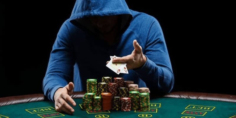 Steal Poker Là Gì? Các Chiến Thuật Steal Poker Hiệu Quả