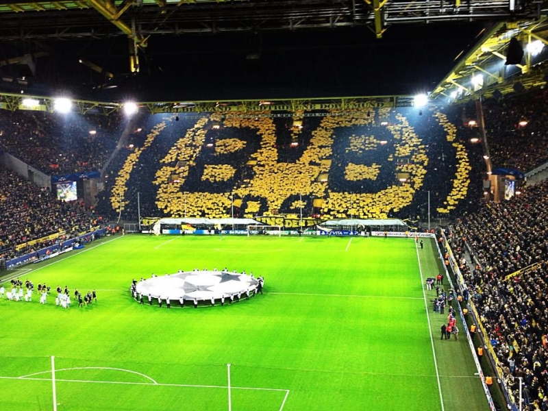 SVĐ Signal Iduna Park (CLB Borussia Dortmund)