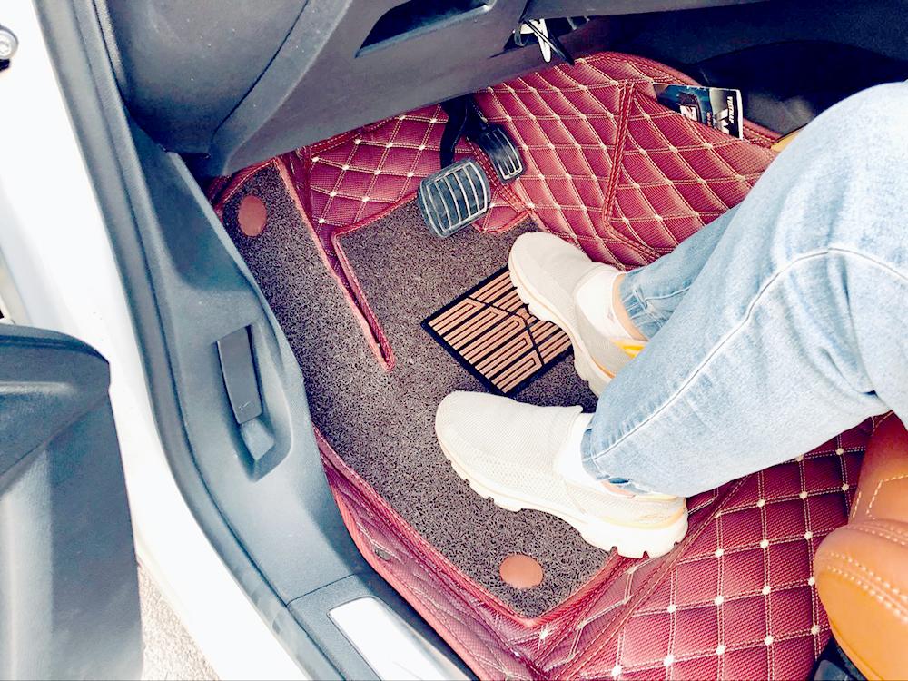 Sử dụng loại thảm sàn ô tô nào để đảm bảo an toàn khi lái xe? - Đài phát thanh và truyền hình Nghệ An