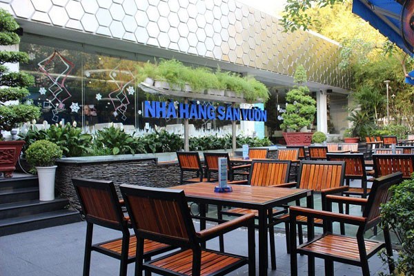 Thiết kế nhà hàng sân vườn sao cho thu hút khách hàng? 2022 | Mytranshop.com – TRANG CHỦ