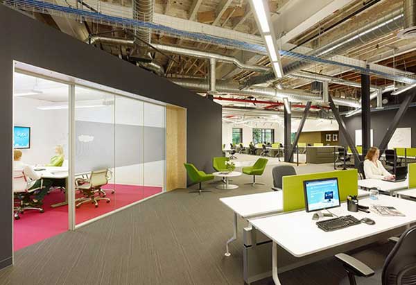 Văn phòng theo không gian mở là kiểu hiện đại  và đang trở thành xu hướng của các công ty