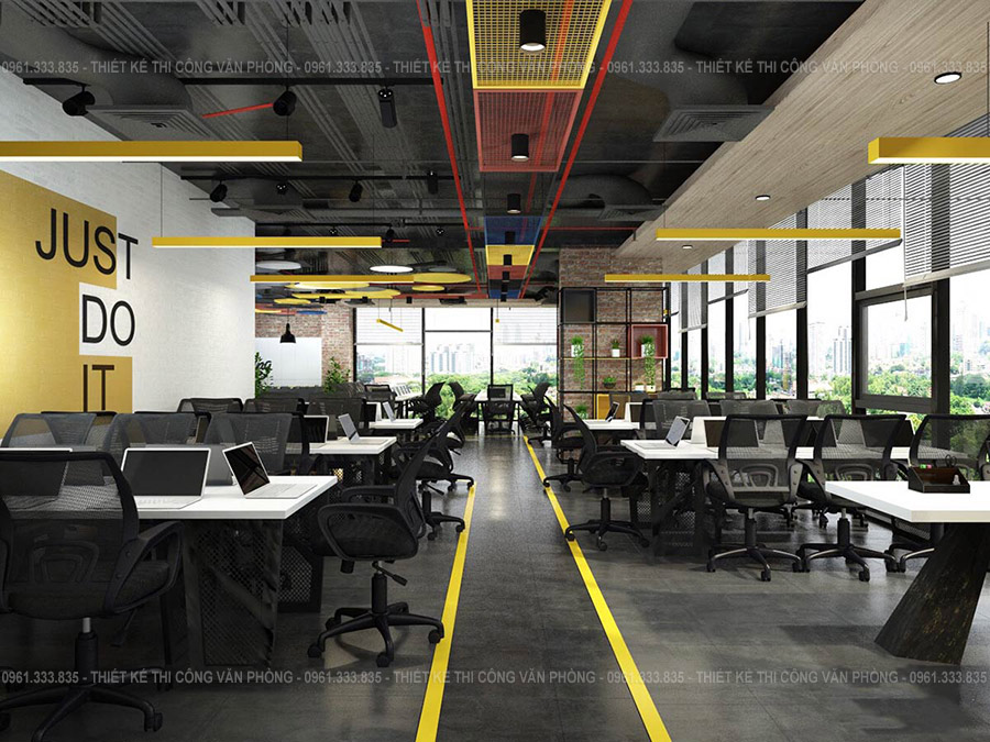 Thiết kế nội thất không gian làm việc hiện đại với tông màu đen và xám với các điểm nhấn màu vàng